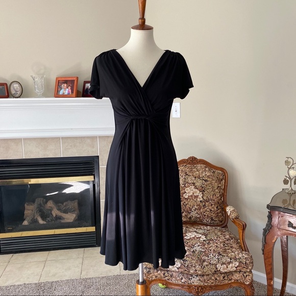 Jones New York Dresses & Skirts - Jones New York Crossover Fit And Flare Dress 8
